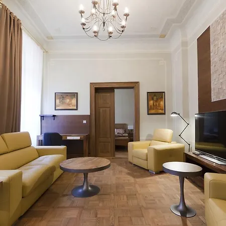 Palace Beethoven Apartment *